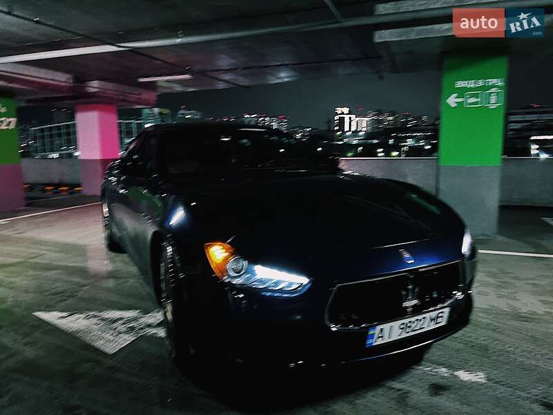 Седан Maserati Ghibli 2015 в Киеве
