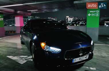 Седан Maserati Ghibli 2015 в 