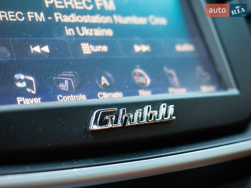 Седан Maserati Ghibli 2014 в Києві
