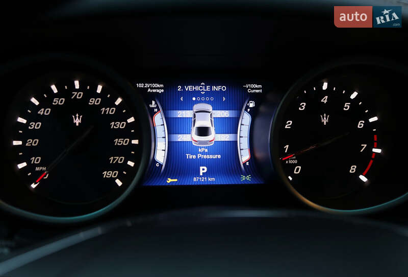 Седан Maserati Ghibli 2015 в Києві