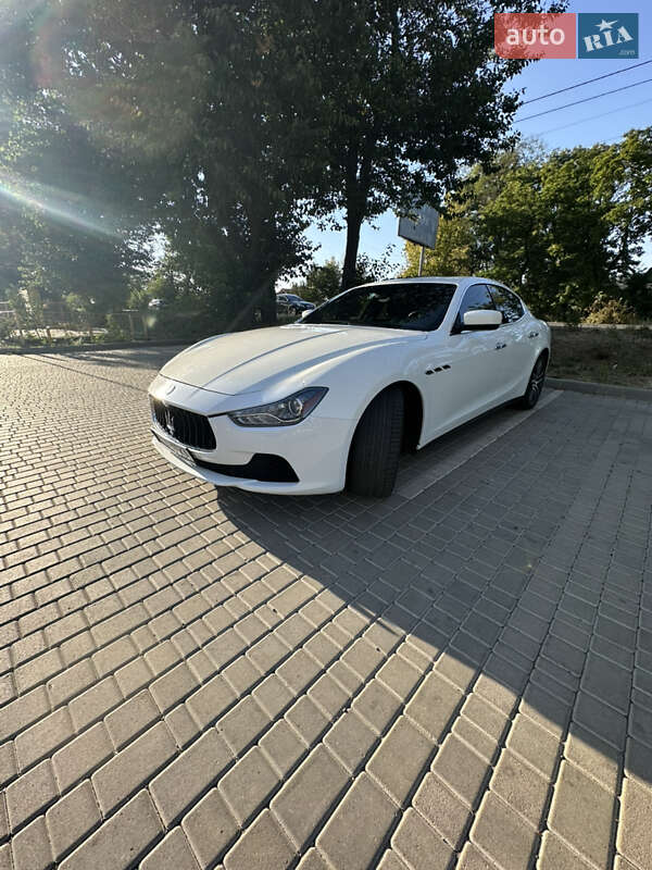 Седан Maserati Ghibli 2013 в Одессе фото 3 Седан Maserati Ghibli 2013 в Одессе