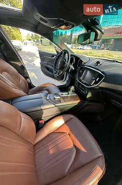 Седан Maserati Ghibli 2013 в Одессе