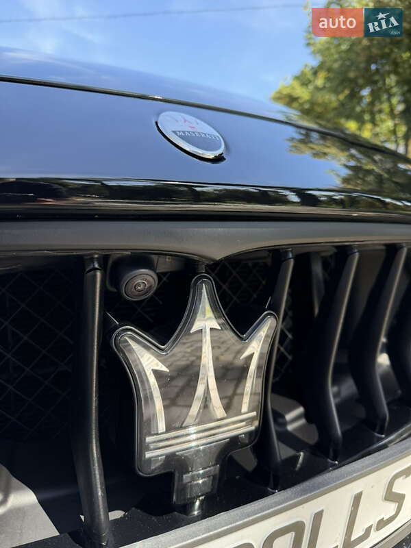 Седан Maserati Ghibli 2017 в Києві