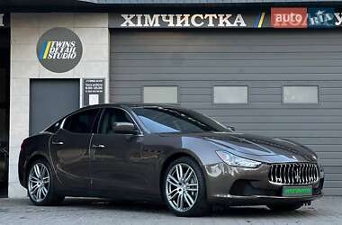 Седан Maserati Ghibli 2014 в 