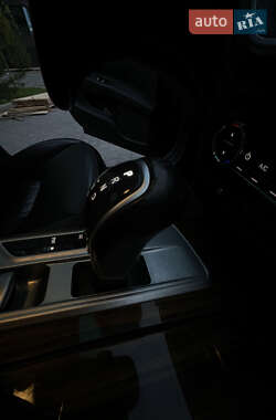 Седан Maserati Ghibli 2014 в 