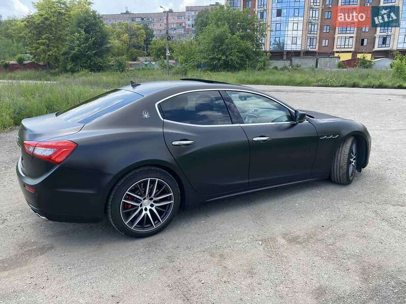 Седан Maserati Ghibli 2014 в Днепре