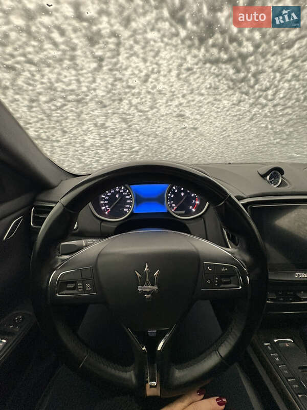 Седан Maserati Ghibli 2018 в Ровно