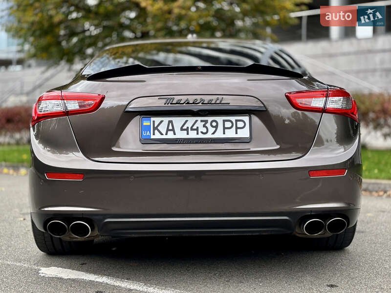 Седан Maserati Ghibli 2014 в Киеве
