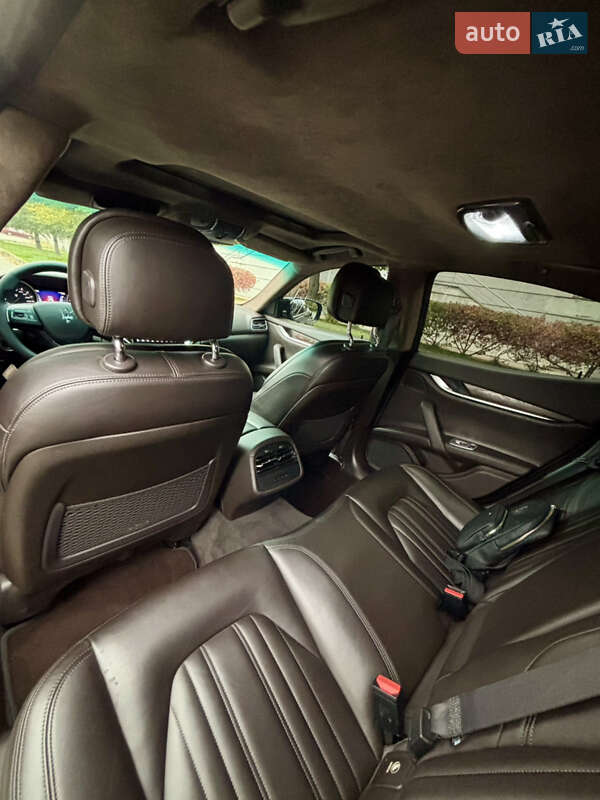 Седан Maserati Ghibli 2014 в Киеве