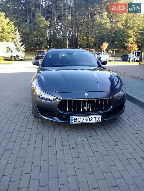 Седан Maserati Ghibli 2017 в Львове фото 9 Седан Maserati Ghibli 2017 в Львове