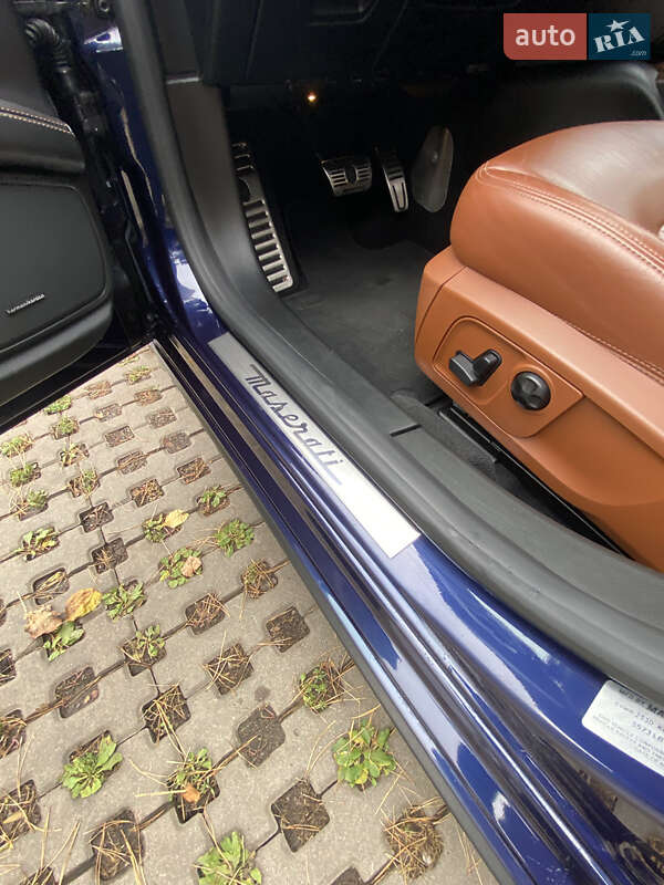 Седан Maserati Ghibli 2016 в Києві