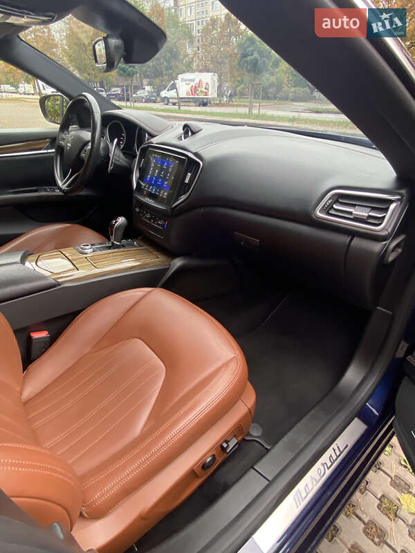 Седан Maserati Ghibli 2016 в Києві