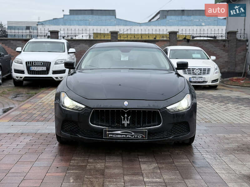 Седан Maserati Ghibli 2014 в Киеве
