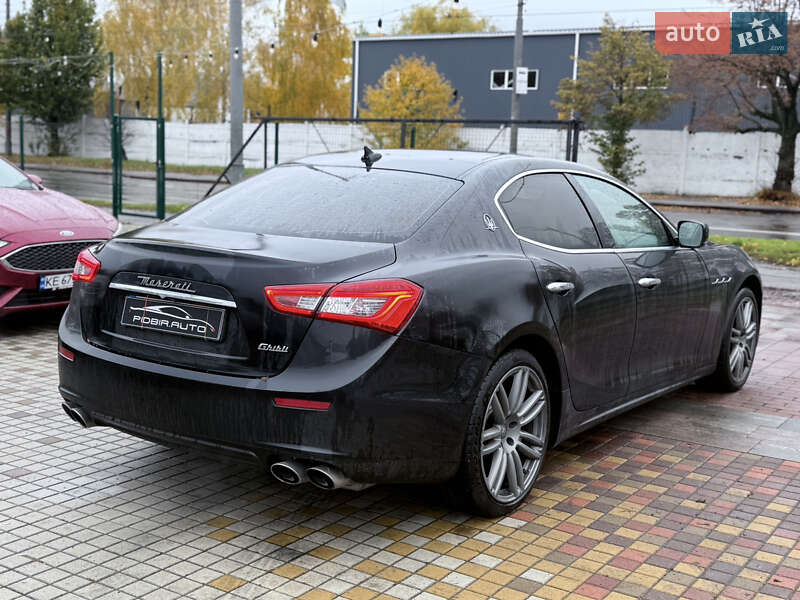 Седан Maserati Ghibli 2014 в Киеве