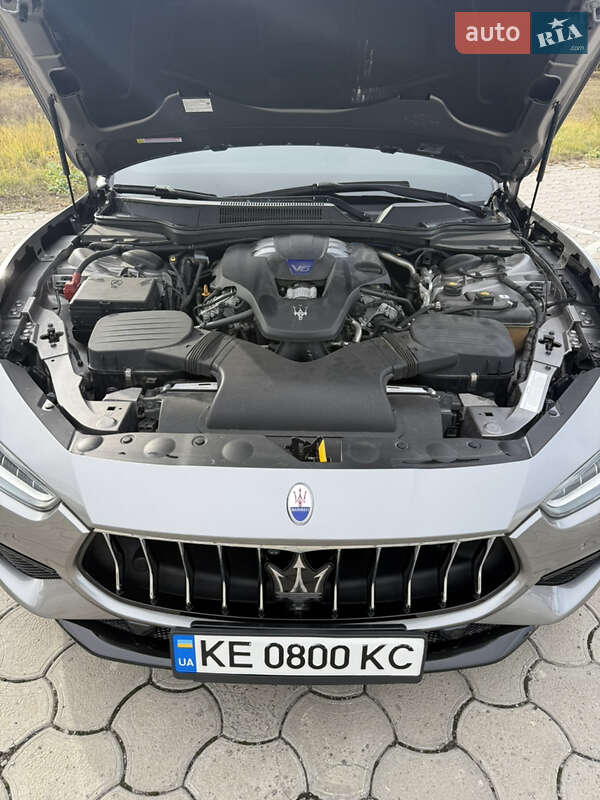 Седан Maserati Ghibli 2018 в Дніпрі фото 2 Седан Maserati Ghibli 2018 в Дніпрі
