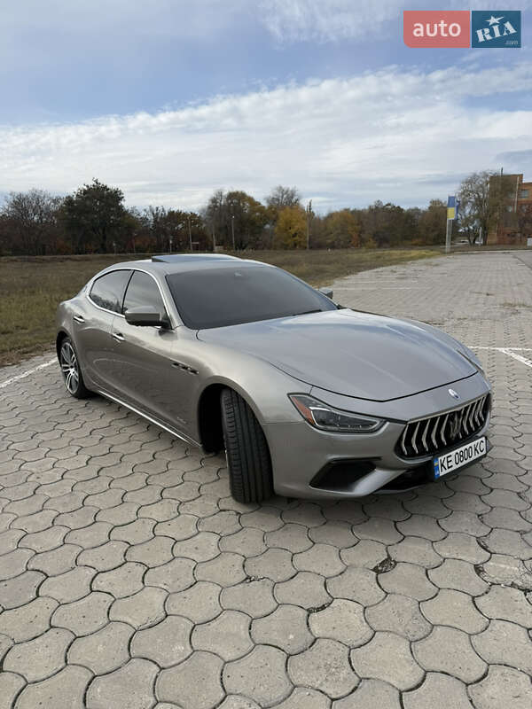 Седан Maserati Ghibli 2018 в Дніпрі фото 10 Седан Maserati Ghibli 2018 в Дніпрі