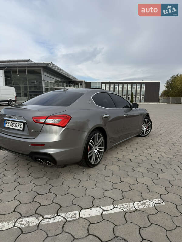 Седан Maserati Ghibli 2018 в Дніпрі фото 13 Седан Maserati Ghibli 2018 в Дніпрі