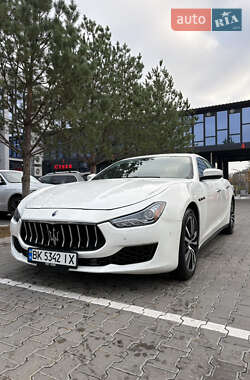 Седан Maserati Ghibli 2018 в Рівному