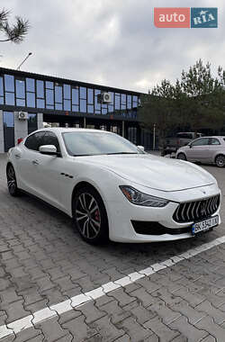 Седан Maserati Ghibli 2018 в Рівному
