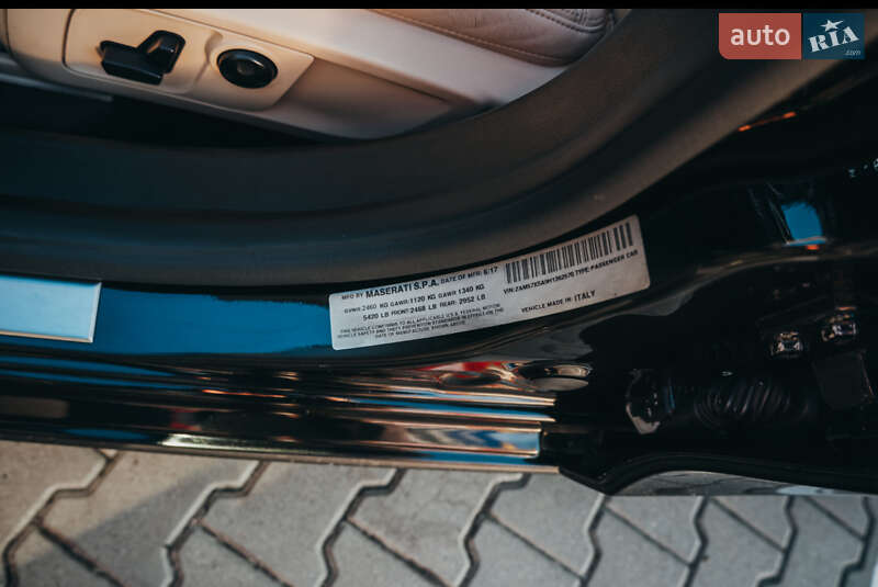 Седан Maserati Ghibli 2017 в Києві фото 22 Седан Maserati Ghibli 2017 в Києві