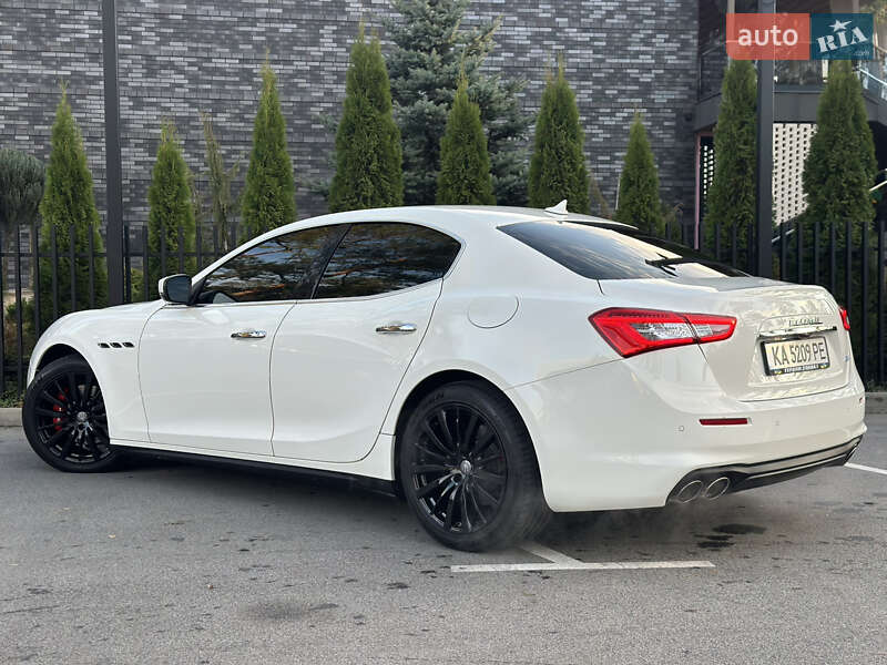 Седан Maserati Ghibli 2020 в Киеве фото 18 Седан Maserati Ghibli 2020 в Киеве