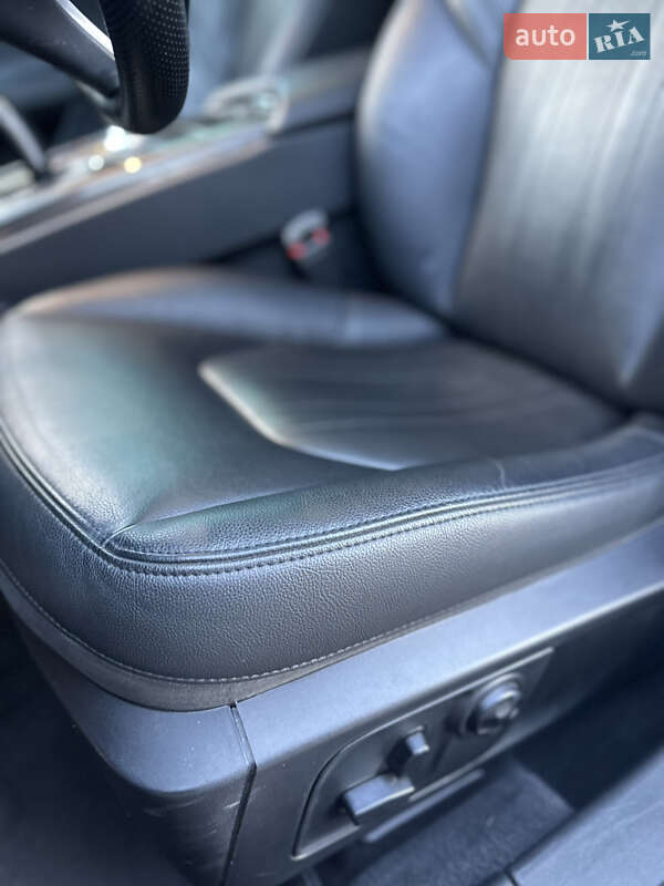 Седан Maserati Ghibli 2020 в Киеве фото 37 Седан Maserati Ghibli 2020 в Киеве