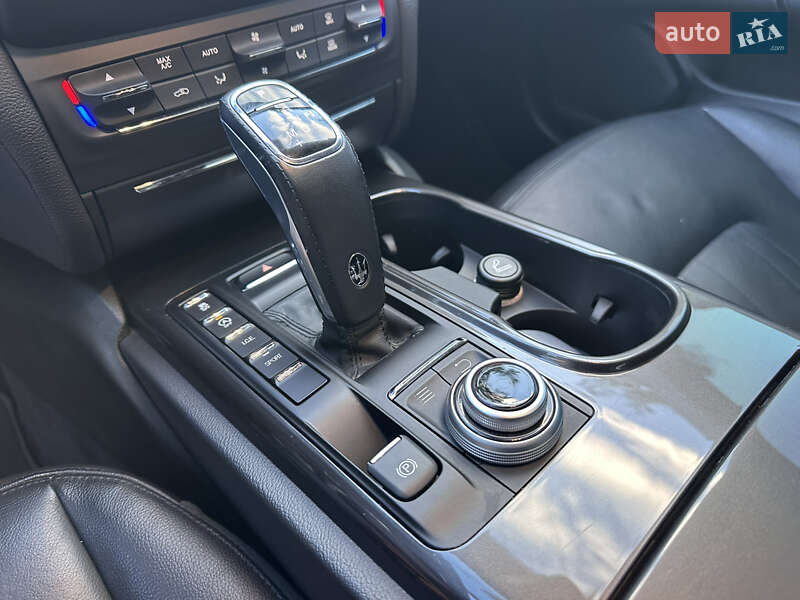 Седан Maserati Ghibli 2020 в Киеве фото 43 Седан Maserati Ghibli 2020 в Киеве