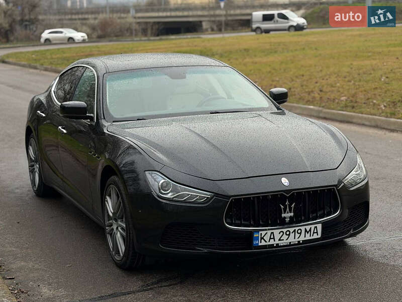 Седан Maserati Ghibli 2014 в Києві