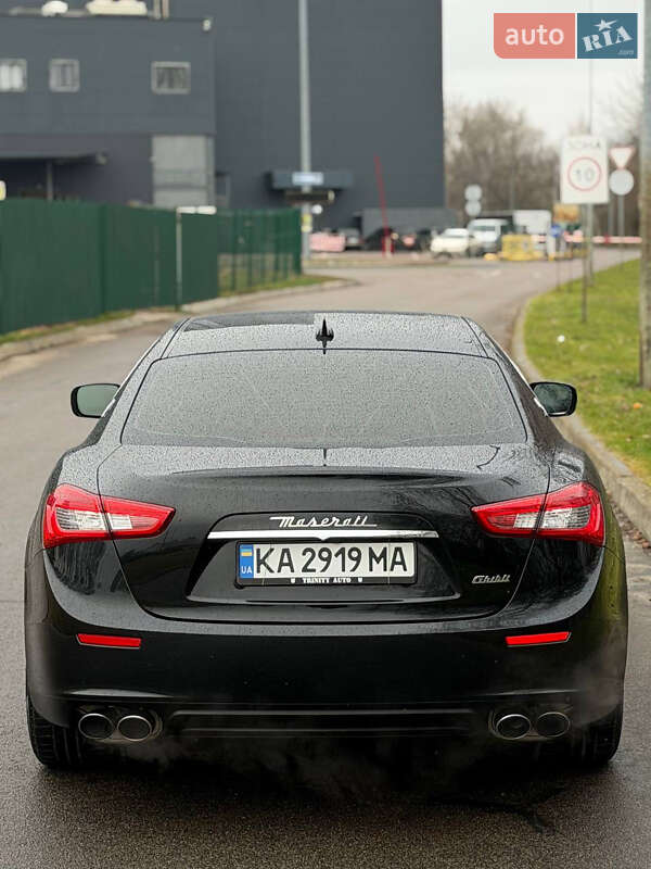 Седан Maserati Ghibli 2014 в Києві