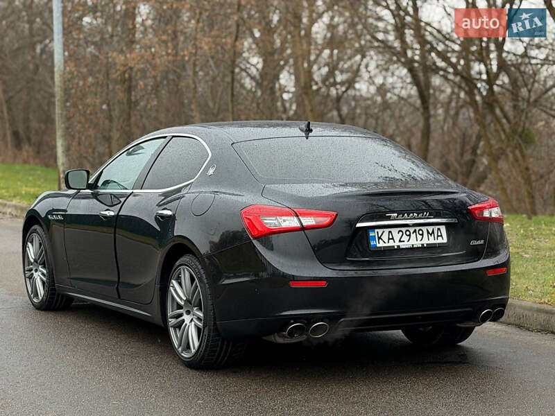 Седан Maserati Ghibli 2014 в Києві