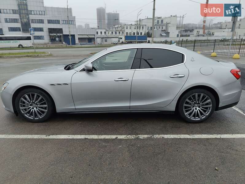 Седан Maserati Ghibli 2017 в Киеве фото 12 Седан Maserati Ghibli 2017 в Киеве