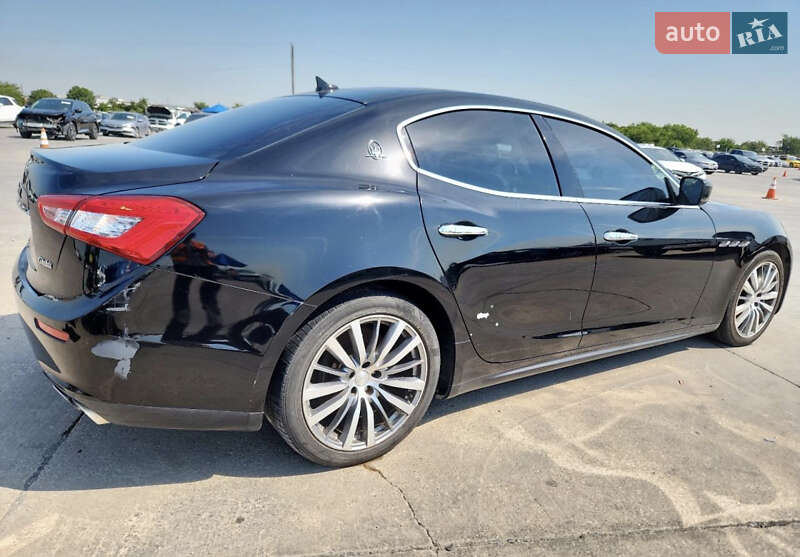 Седан Maserati Ghibli 2016 в Киеве фото 4 Седан Maserati Ghibli 2016 в Киеве