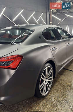 Седан Maserati Ghibli 2017 в Києві