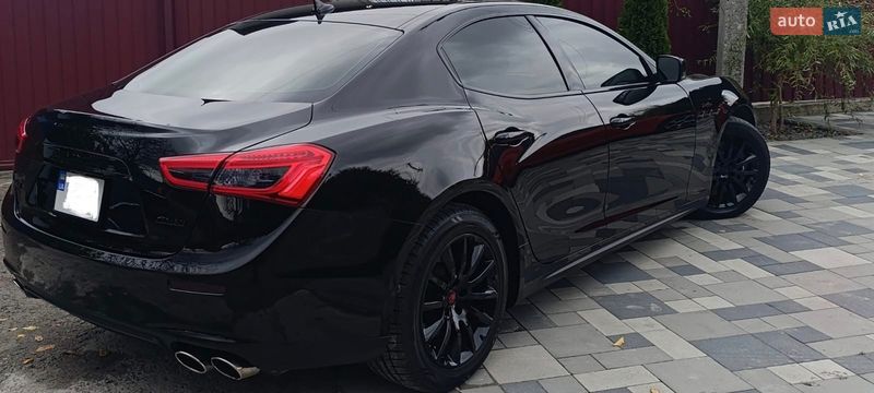 Седан Maserati Ghibli 2014 в Днепре