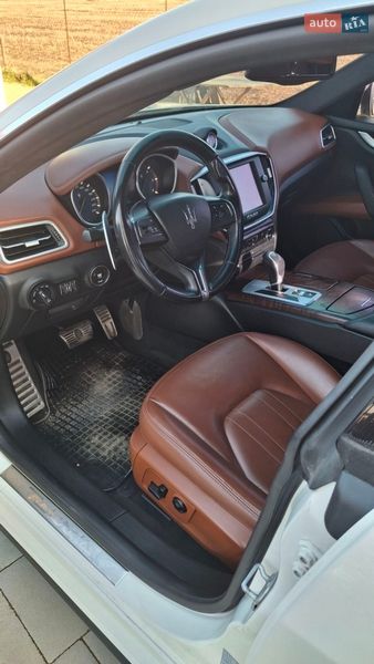 Седан Maserati Ghibli 2016 в Ивано-Франковске