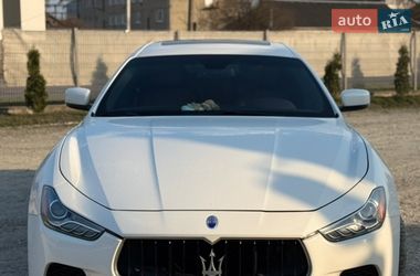 Седан Maserati Ghibli 2015 в Ивано-Франковске