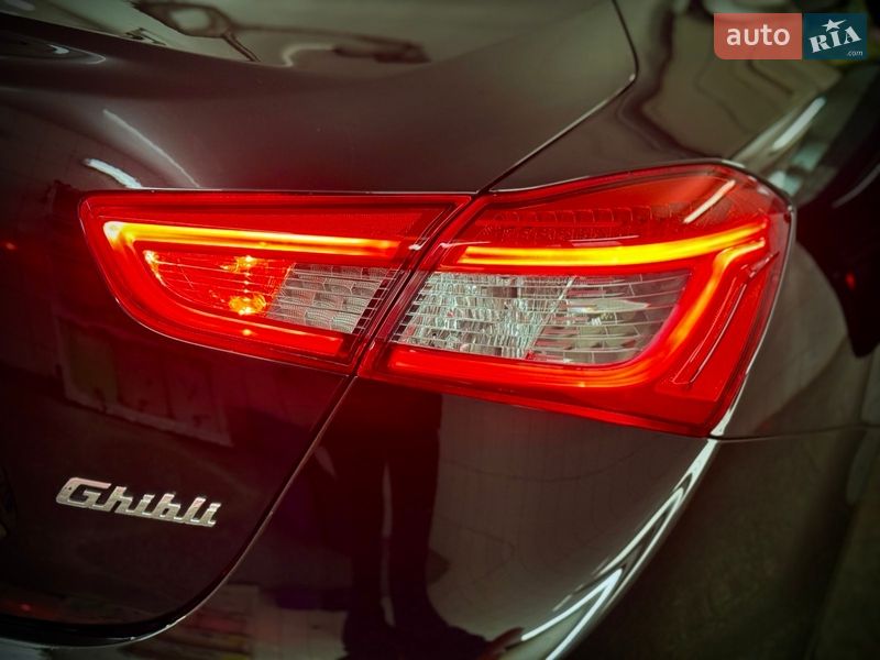 Седан Maserati Ghibli 2014 в Івано-Франківську