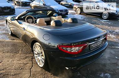 Кабриолет Maserati GranCabrio 2015 в Киеве