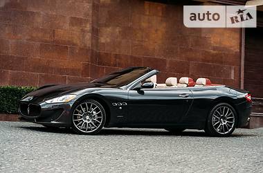 Кабріолет Maserati GranCabrio 2010 в Києві