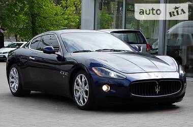 Купе Maserati GranTurismo 2008 в Днепре