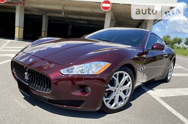 Купе Maserati GranTurismo 2008 в 