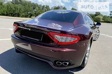 Купе Maserati GranTurismo 2008 в 