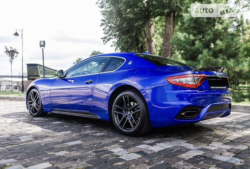 Купе Maserati GranTurismo 2017 в Києві