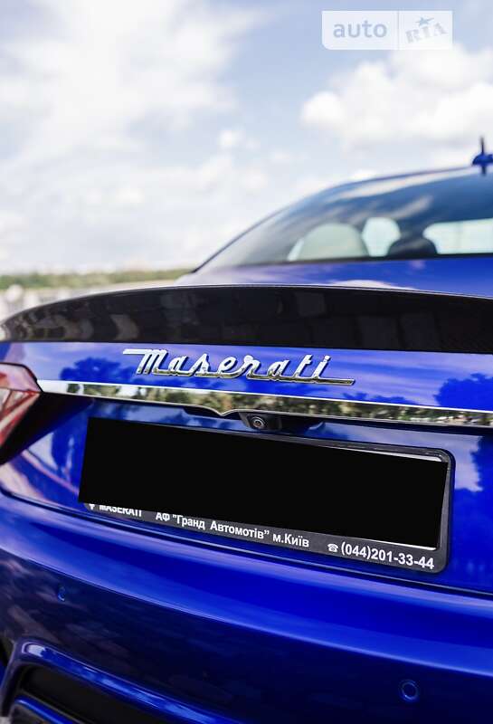 Купе Maserati GranTurismo 2017 в Києві