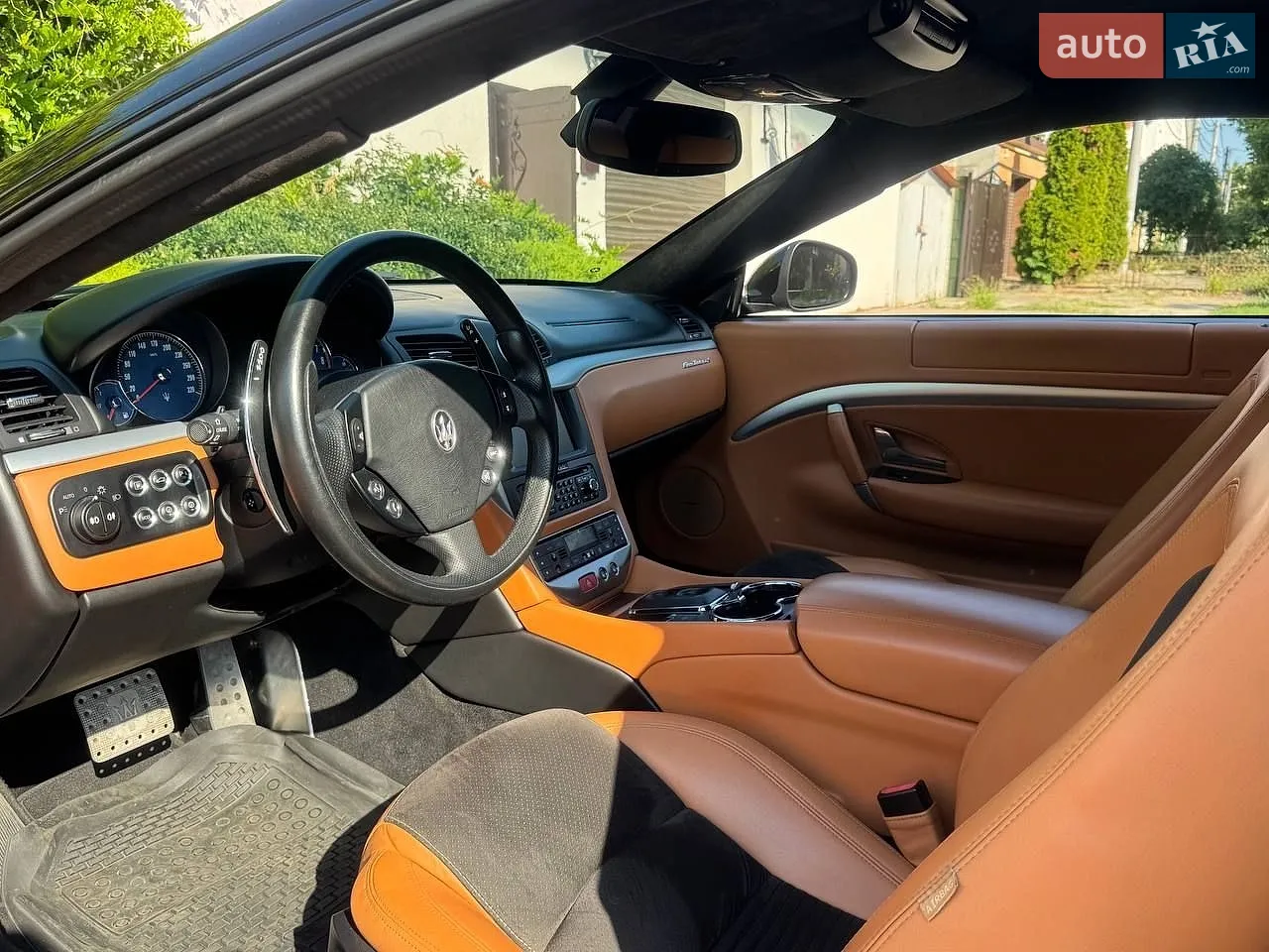 2011 Maserati GranTurismo - мініатюра 20