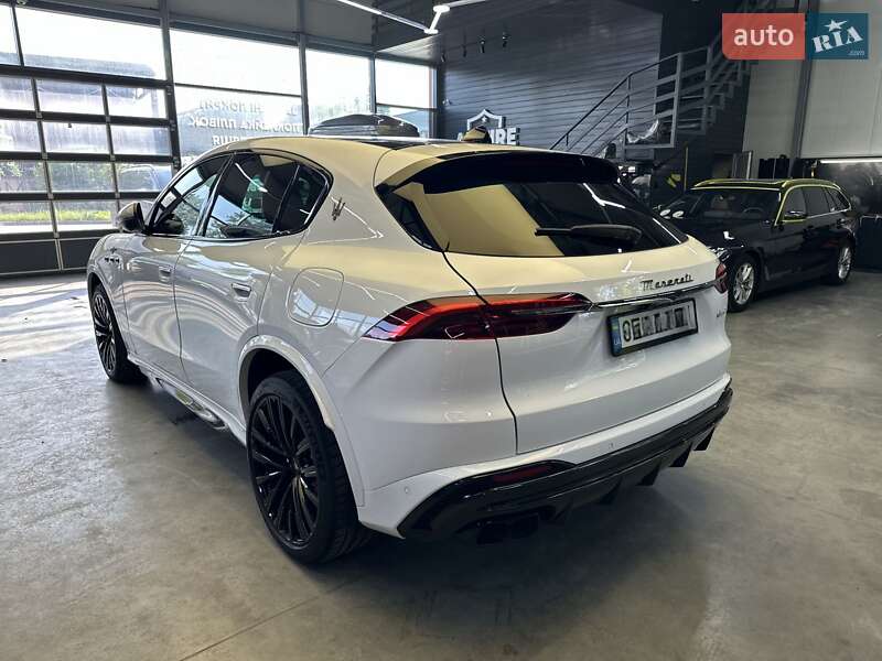 Позашляховик / Кросовер Maserati Grecale 2022 в Києві фото 5 Позашляховик / Кросовер Maserati Grecale 2022 в Києві