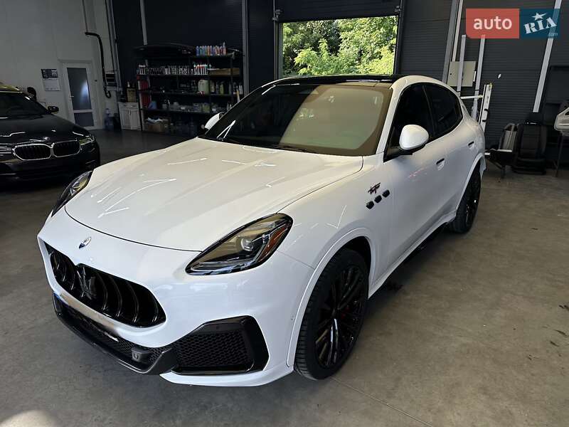 Позашляховик / Кросовер Maserati Grecale 2022 в Києві фото 12 Позашляховик / Кросовер Maserati Grecale 2022 в Києві