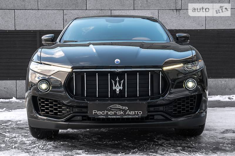 Maserati Levante 2017 року