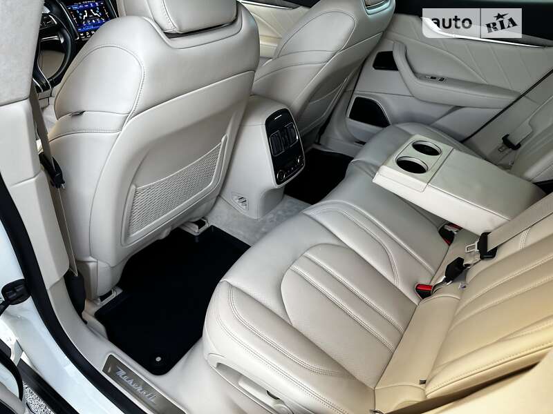 Внедорожник / Кроссовер Maserati Levante 2019 в Харькове фото 21 Внедорожник / Кроссовер Maserati Levante 2019 в Харькове