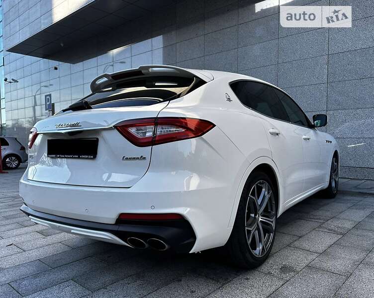 Внедорожник / Кроссовер Maserati Levante 2019 в Харькове фото 11 Внедорожник / Кроссовер Maserati Levante 2019 в Харькове